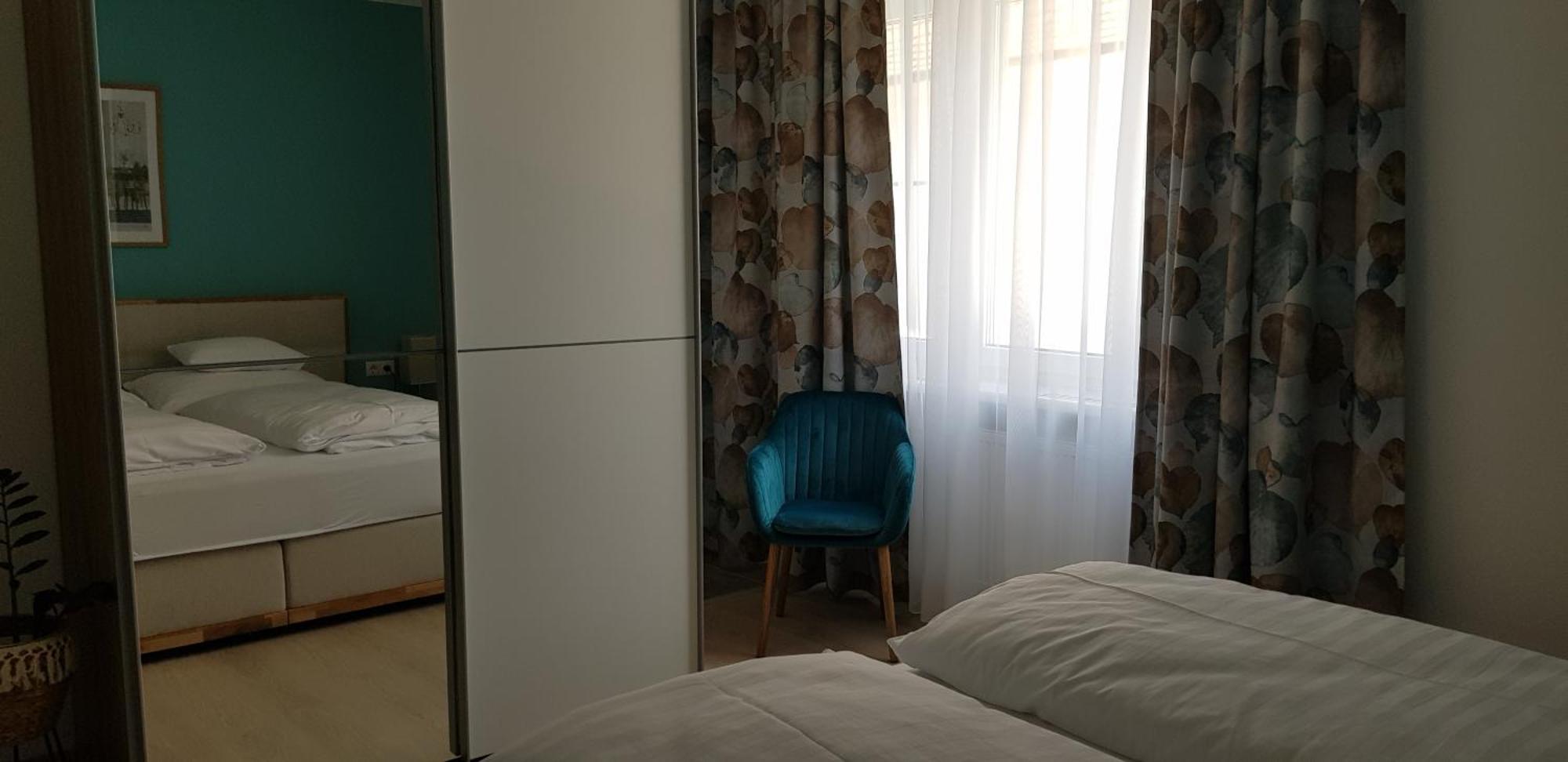 Zentrum 2 Moerbisch Mörbisch am See Kamer foto
